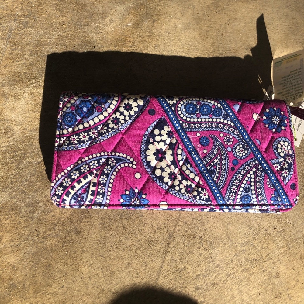 Vera Bradley travel wallet